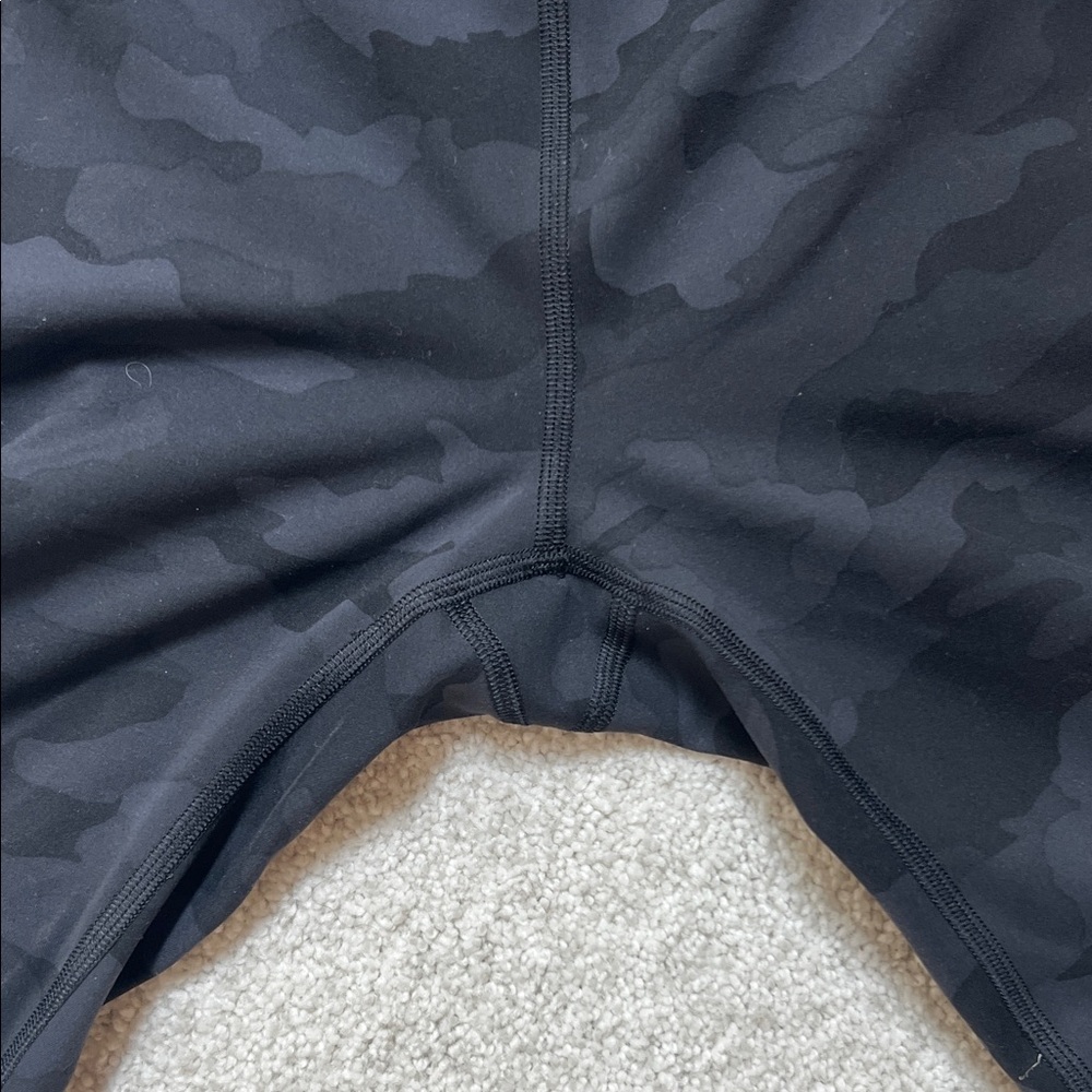 lululemon athletica Camo High-Waist Leggings - Picture 7 of 7